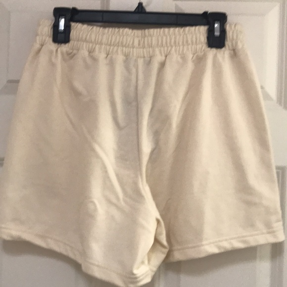 The North Face Athletic/Athleisure Shorts, NWT! - Picture 5 of 10